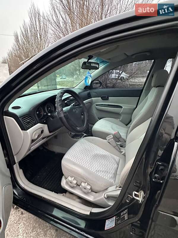 Седан Hyundai Accent 2008 в Дніпрі