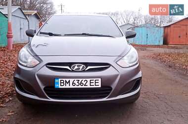 Седан Hyundai Accent 2011 в Сумах