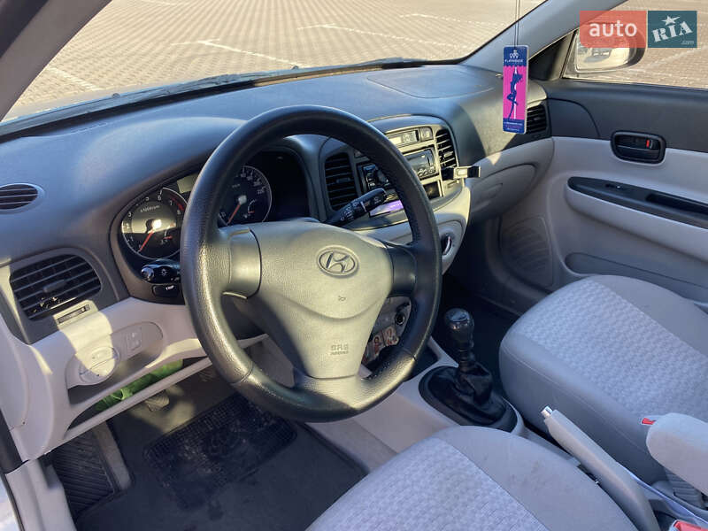 Седан Hyundai Accent 2008 в Святопетровское фото 9 Седан Hyundai Accent 2008 в Святопетровское