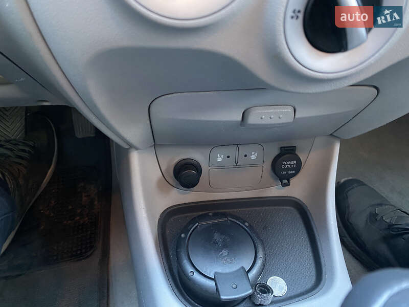 Седан Hyundai Accent 2008 в Святопетровское фото 18 Седан Hyundai Accent 2008 в Святопетровское