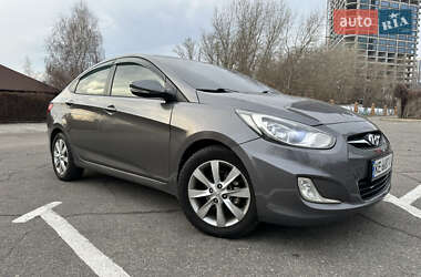 Седан Hyundai Accent 2011 в Днепре