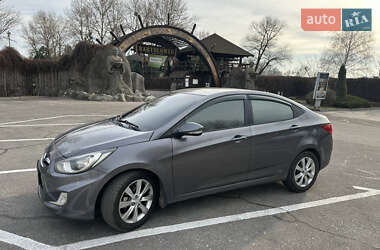 Седан Hyundai Accent 2011 в Днепре