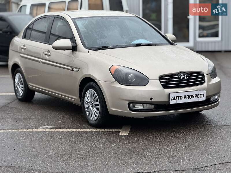 Хетчбек Hyundai Accent 2006 в Кривому Розі