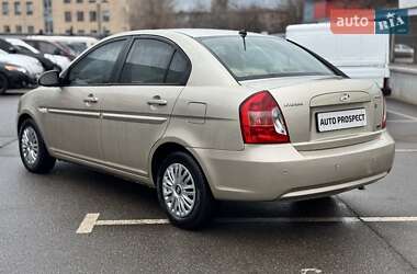 Хетчбек Hyundai Accent 2006 в Кривому Розі