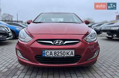 Седан Hyundai Accent 2011 в Миколаєві