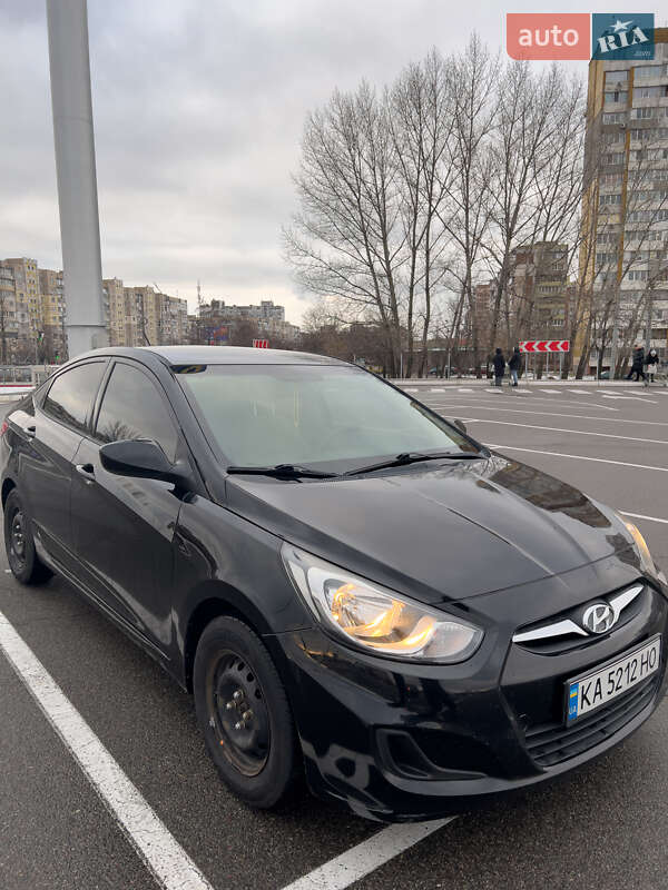 Седан Hyundai Accent 2017 в Києві