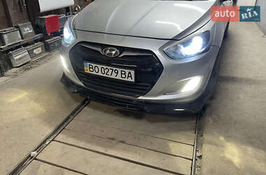 Седан Hyundai Accent 2012 в Тернополі