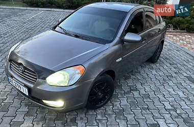 Седан Hyundai Accent 2008 в Павлограді