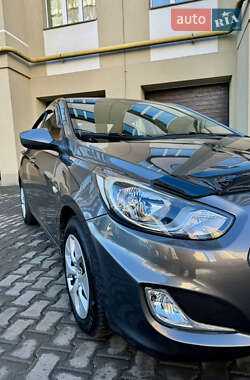 Седан Hyundai Accent 2012 в Хмельницькому