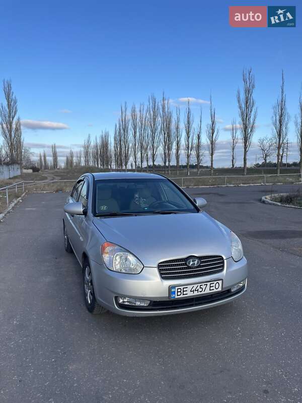 Седан Hyundai Accent 2006 в Миколаєві