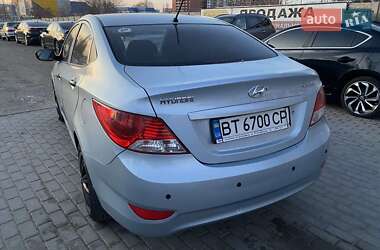 Седан Hyundai Accent 2013 в Миколаєві