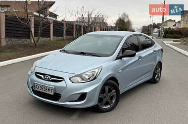 Седан Hyundai Accent 2012 в Дніпрі