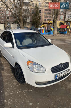 Седан Hyundai Accent 2008 в Дніпрі