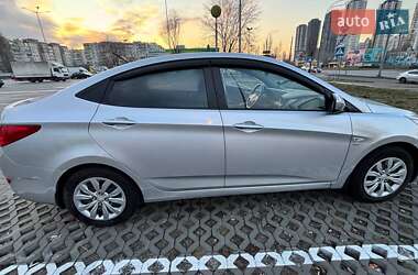 Седан Hyundai Accent 2012 в Києві