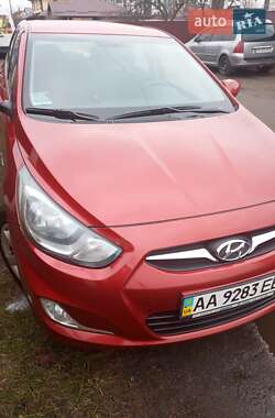 Седан Hyundai Accent 2012 в Києві