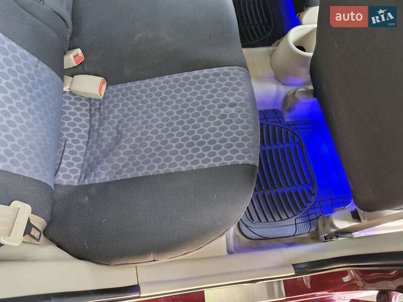 Седан Hyundai Accent 2008 в Дніпрі