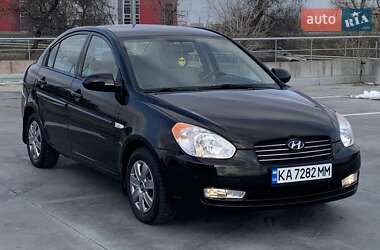 Седан Hyundai Accent 2008 в Киеве