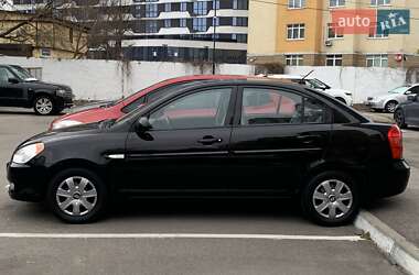 Седан Hyundai Accent 2008 в Киеве