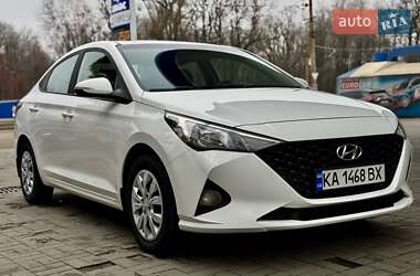 Седан Hyundai Accent 2021 в Днепре