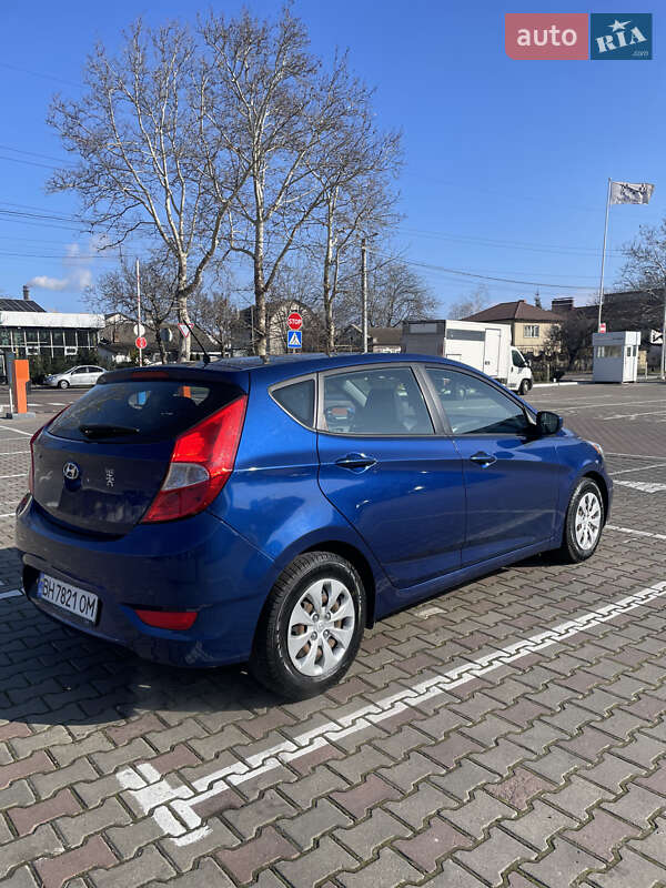 Хэтчбек Hyundai Accent 2016 в Одессе