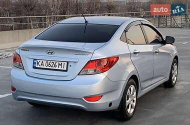 Седан Hyundai Accent 2011 в Киеве