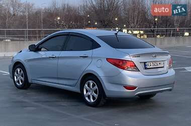 Седан Hyundai Accent 2011 в Киеве