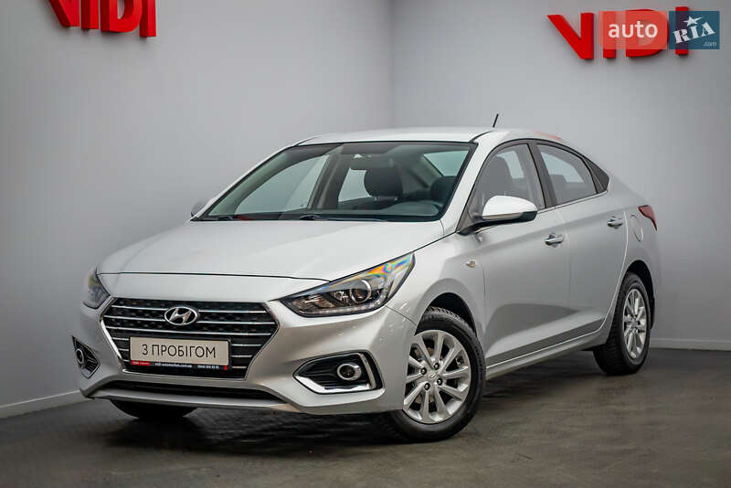 Седан Hyundai Accent 2017 в Киеве