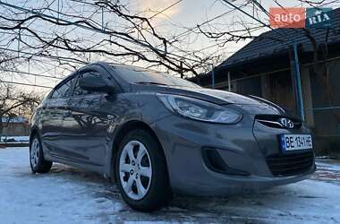 Седан Hyundai Accent 2012 в 