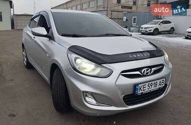 Седан Hyundai Accent 2013 в Николаеве