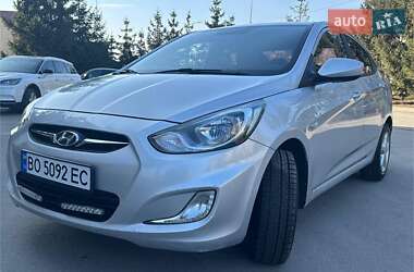 Седан Hyundai Accent 2013 в Тернополе