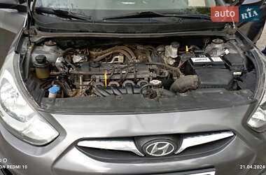 Седан Hyundai Accent 2012 в 