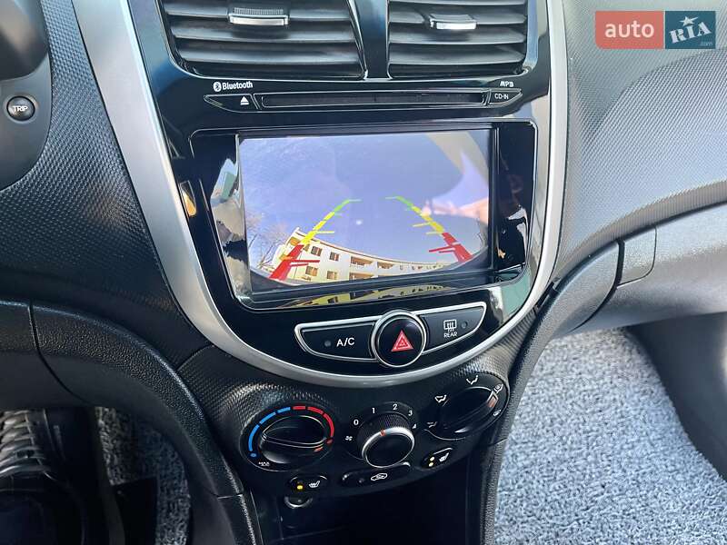 Седан Hyundai Accent 2016 в Одессе