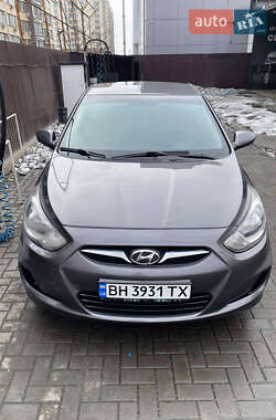 Седан Hyundai Accent 2013 в Одесі