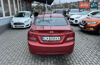 Седан Hyundai Accent 2011 в Николаеве