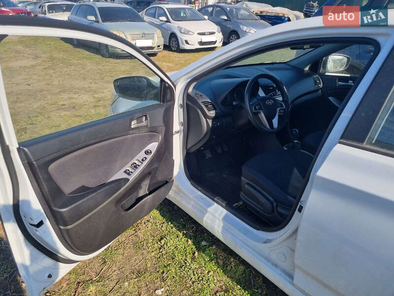 Седан Hyundai Accent 2019 в Киеве