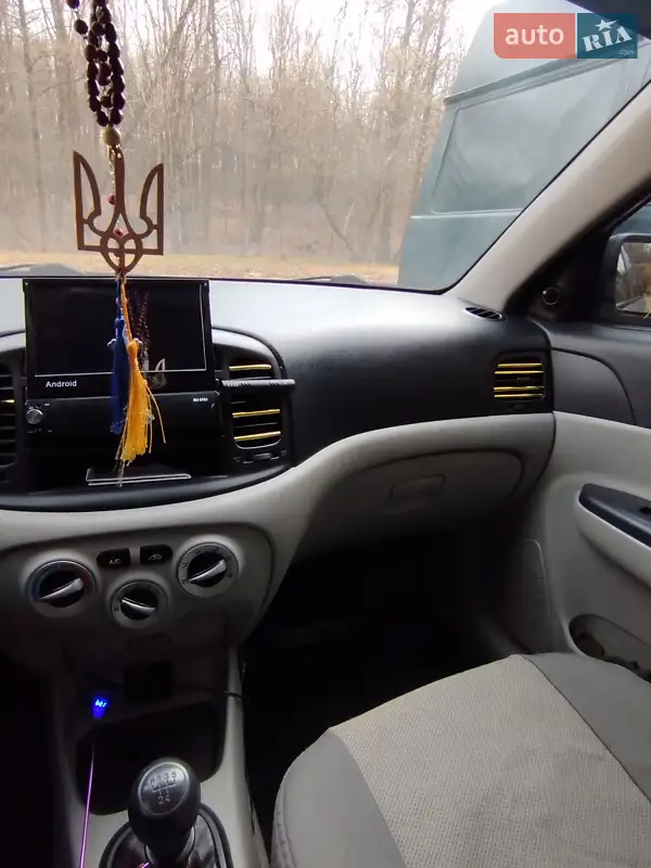 Седан Hyundai Accent 2009 в 