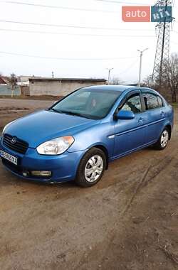 Седан Hyundai Accent 2008 в Днепре