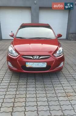 Седан Hyundai Accent 2012 в Киеве