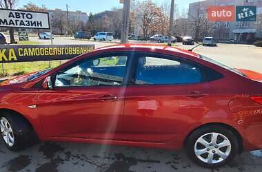 Седан Hyundai Accent 2012 в 