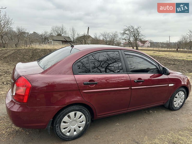 Седан Hyundai Accent 2007 в Черновцах
