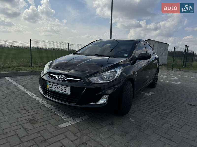 Седан Hyundai Accent 2013 в Черкассах