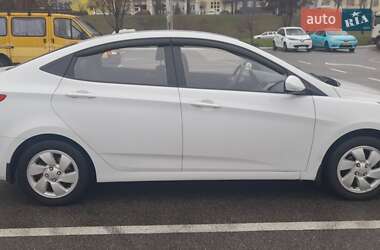 Седан Hyundai Accent 2019 в Киеве