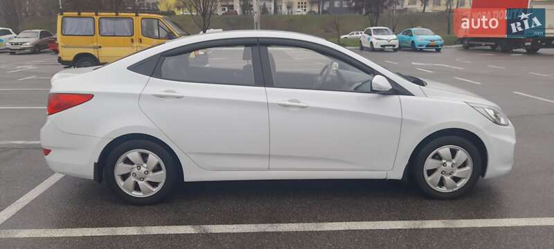 Hyundai Accent 2019