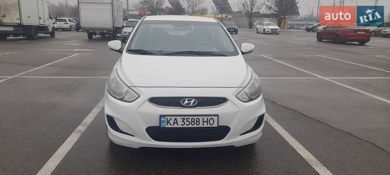 Седан Hyundai Accent 2019 в Киеве