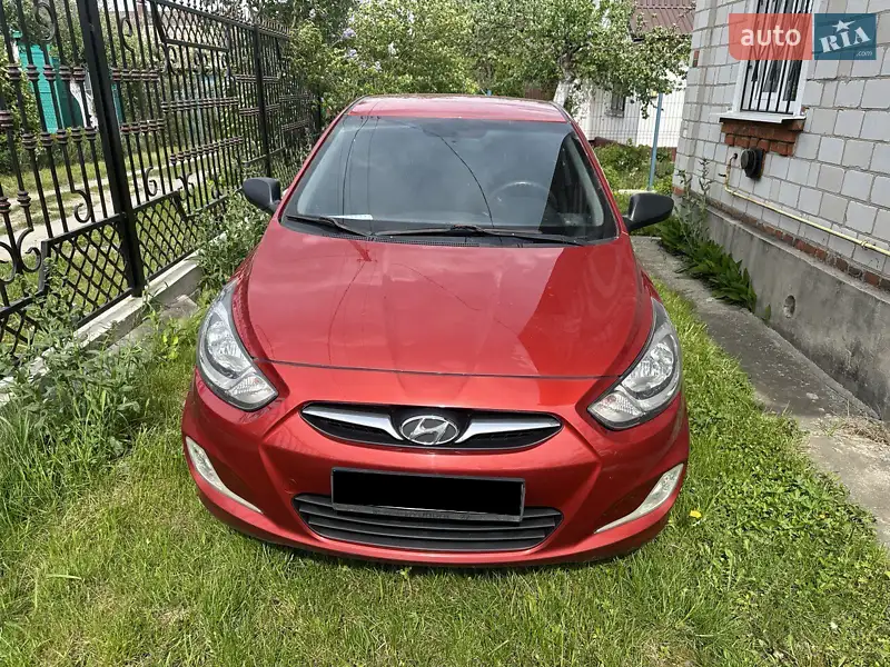 Hyundai Accent