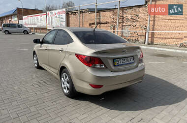 Седан Hyundai Accent 2011 в 