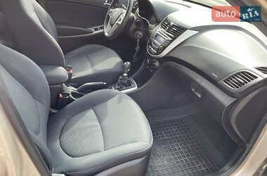 Седан Hyundai Accent 2011 в 