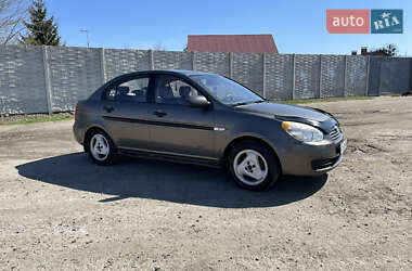 Седан Hyundai Accent 2009 в 