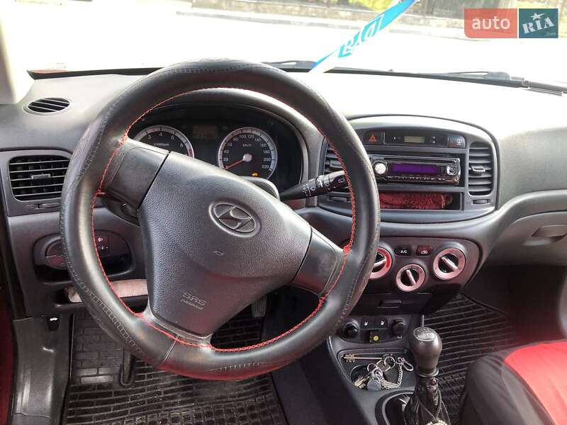 Хетчбек Hyundai Accent 2008 в Житомирі