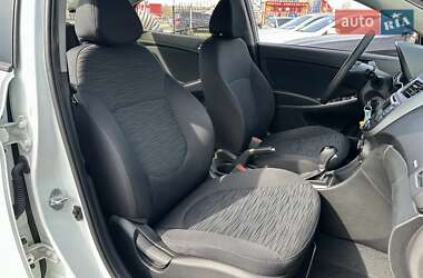 Седан Hyundai Accent 2016 в 